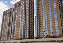 Рынок недвижимости замерз, цены падают, новостройки пустуют целыми кварталами